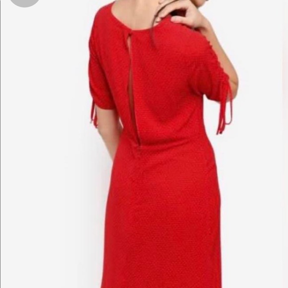 Topshop Red and White Polka Dot Short Sleeve Midi Dress Size 2 - Picture 4 of 16